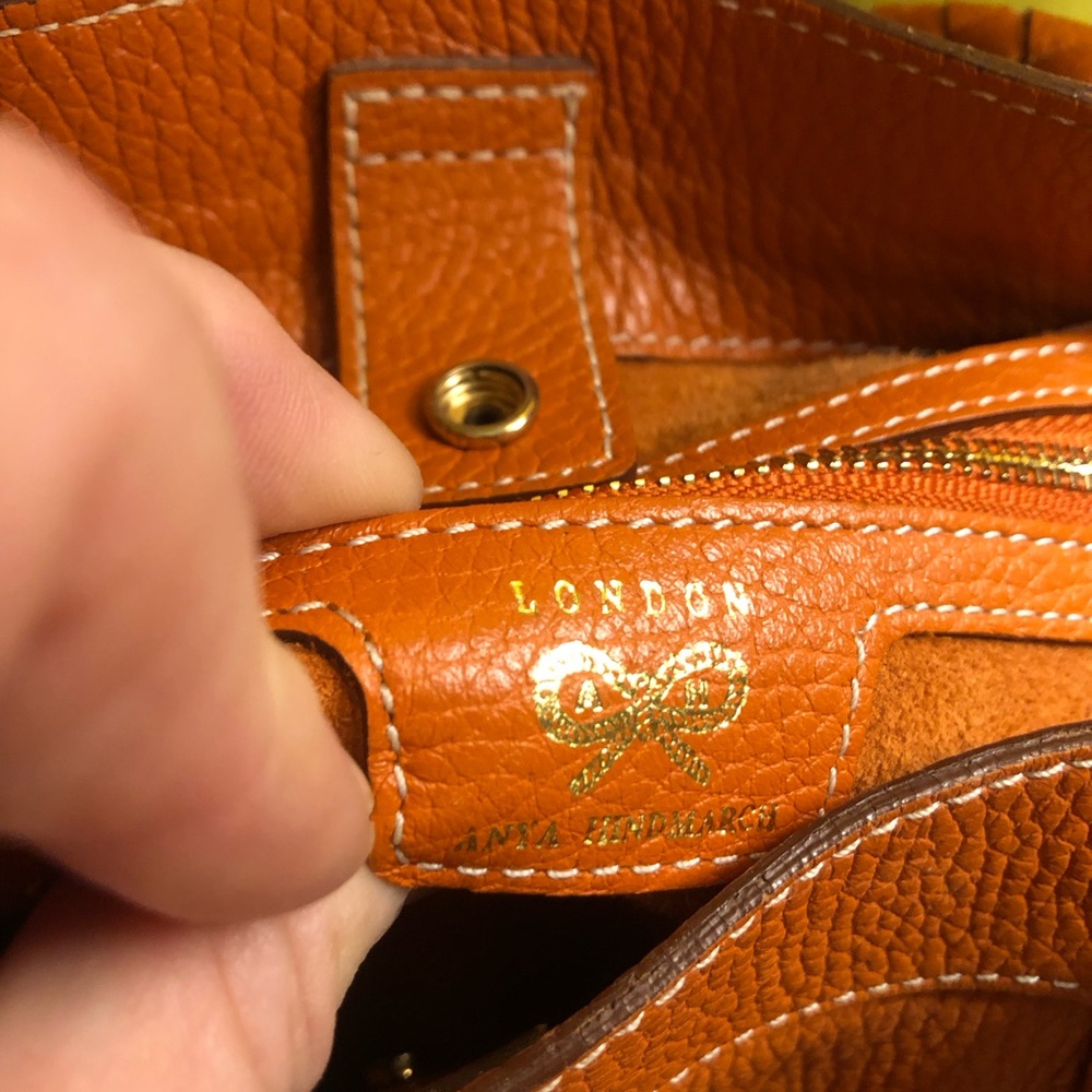 Anya Hindmarch of London! Gorgeous Orange Leather Shoulder Bag - Picture 7 of 16